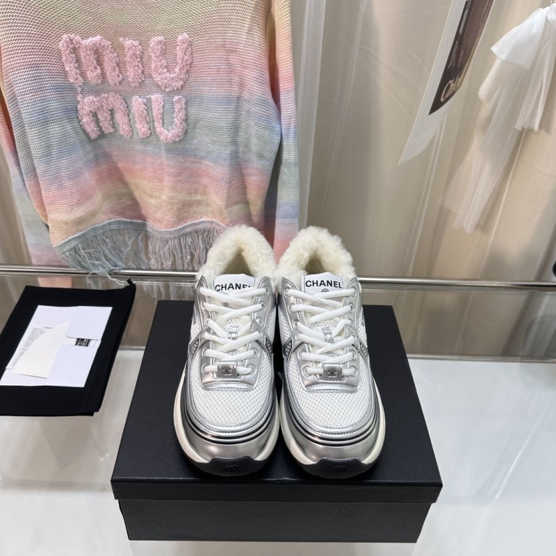 Ch**el sport shoes
